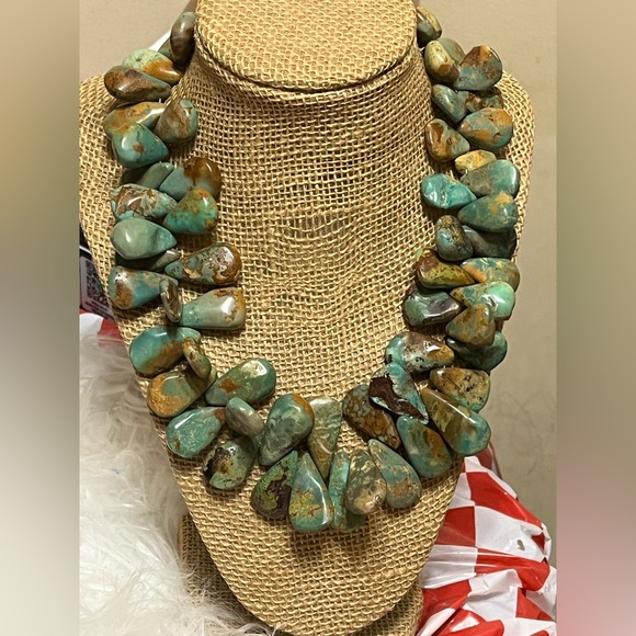 Vintage Jewelry - Vintage Green Turquoise Sterling Necklace